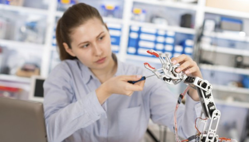 ITS, numeri in crescita per i super-diplomi: più di 8 su 10 lavorano subito. Al Nord i percorsi più validi
