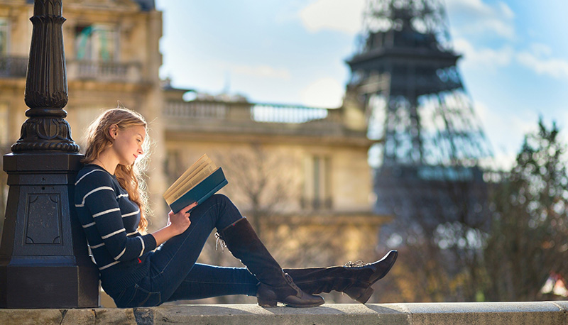 L’Erasmus è rosa, le ragazze partono di più. Il paese più amato? La Spagna