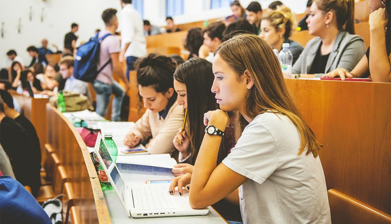 Permessi studio per esami universitari: come funzionano