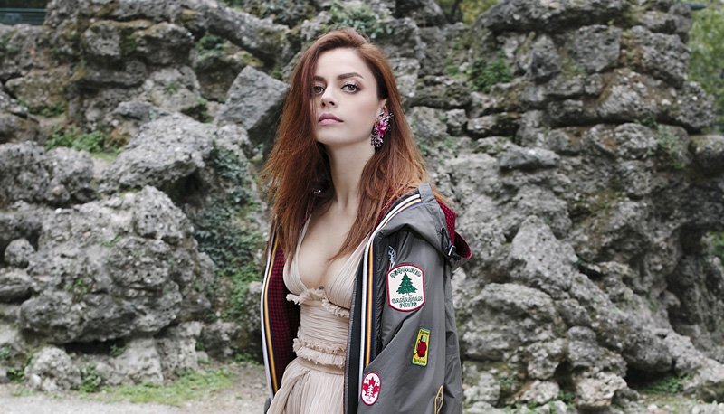 Annalisa: “A scuola ero sempre in ritardo. La Maturità? Prendetela con il giusto peso”