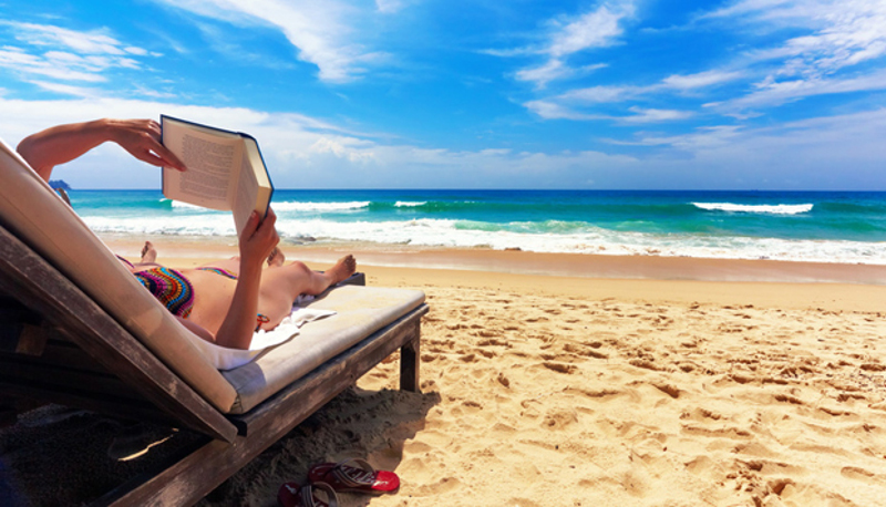 Compiti delle vacanze: Calvino e Pirandello gli autori più assegnati dai prof (e quindi ‘spoilerati’ sul web)
