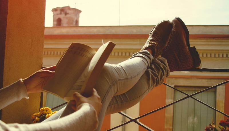 La didattica… al balcone: a Napoli la Dad diventa Dab