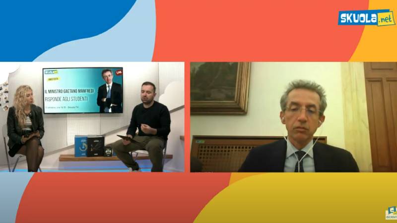 Manfredi: mascherine obbligatorie misura fondamentale per proteggere le Università