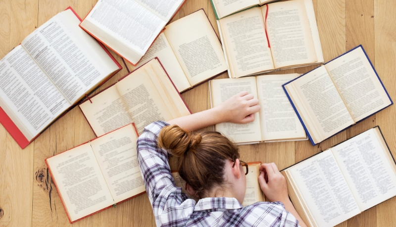 Scuola, gli studenti approvano il dietrofront del Governo: alle superiori 6 su 10 sono contrari al ritorno in presenza al 100%