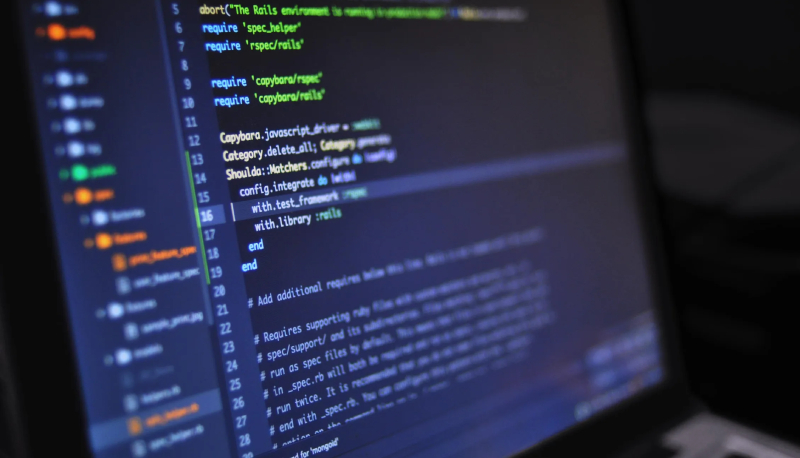 Arriva la scuola online per diventare programmatore web gratis (paghi quando trovi lavoro)