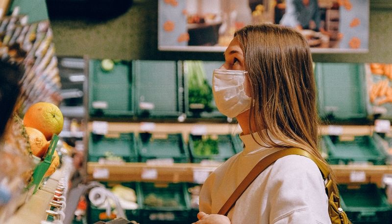 Coronavirus, la spesa a turni in base al cognome: ecco cosa sta succedendo