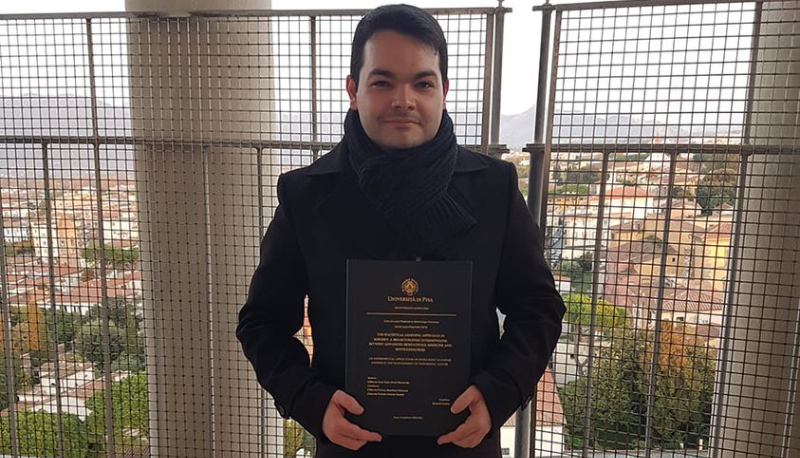 Quattro lauree con lode in 3 mesi: chi è il laureato prodigio
