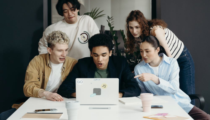 Borse di studio, ci saranno più soldi per gli universitari. Gli studenti: "Non basta!"