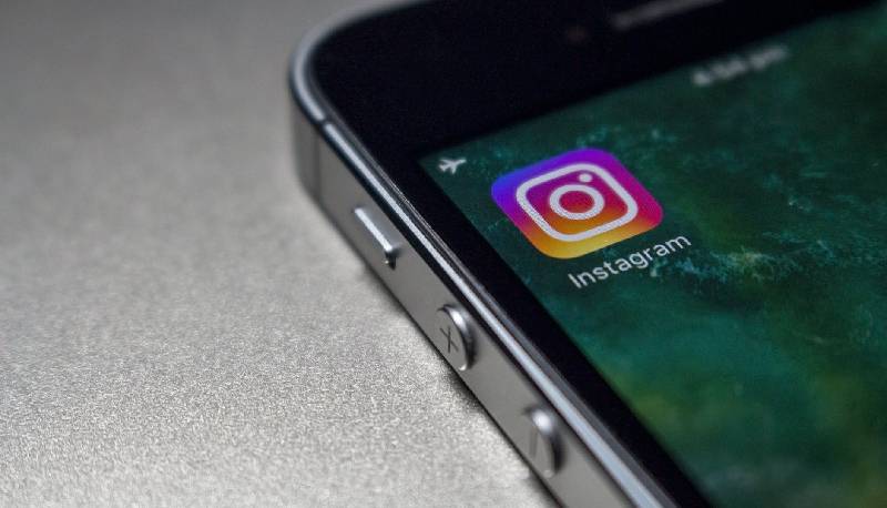 Come guardare le storie di Instagram in anonimo