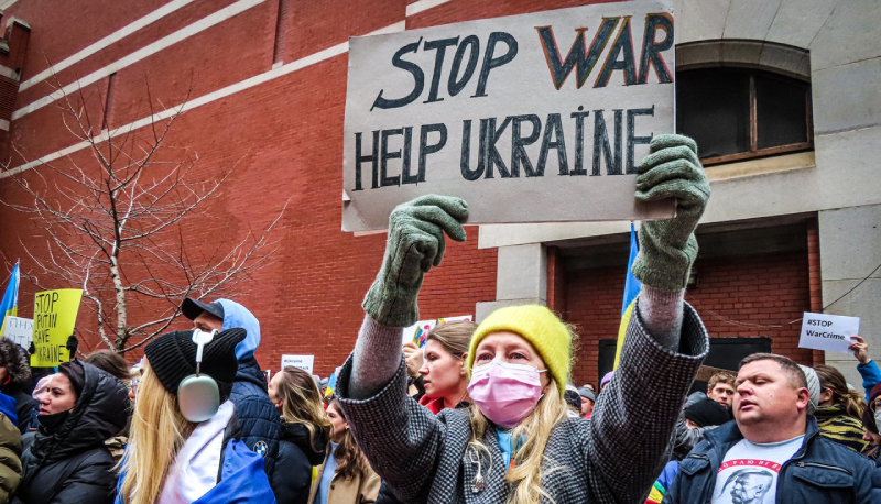 Crisi Ucraina, la guerra “entra” in classe: oltre 8 studenti 10 hanno parlato a scuola del conflitto