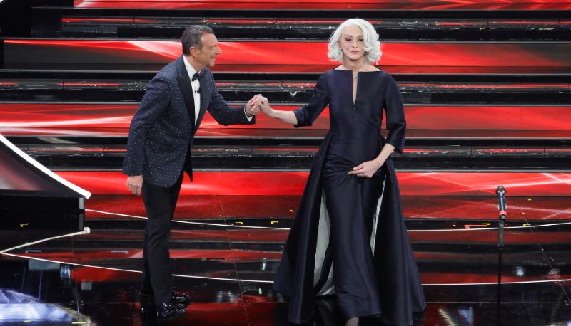 Sanremo 2022 terza serata: se non l’hai vista te la raccontiamo noi! La pagella di Skuola.net