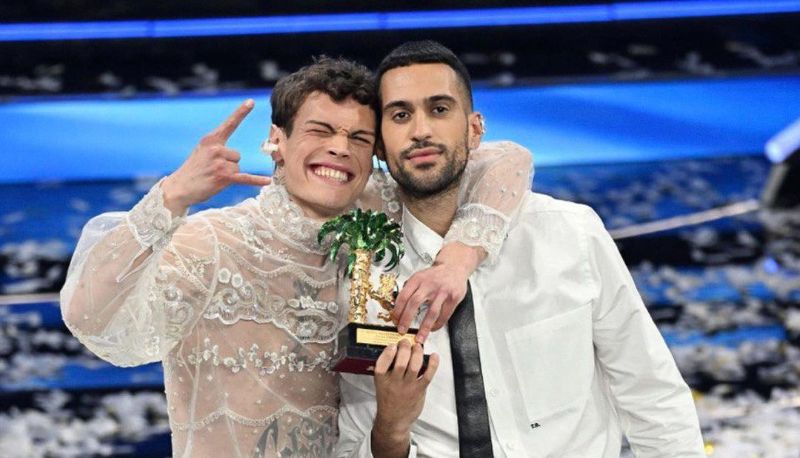 "Chi ha vinto Sanremo?" o "Smonta l’albero di Natale": cosa chiedono gli italiani ad Alexa