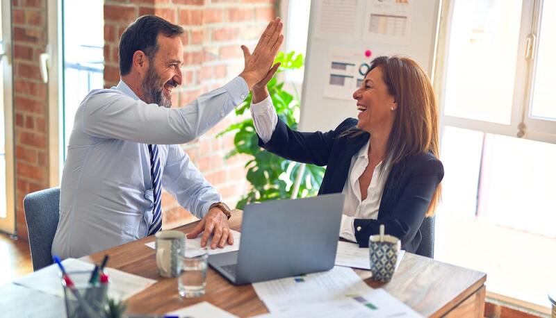 I lavori migliori e peggiori per la salute: paramedici, pompieri e dentisti quelli che rischiano di più
