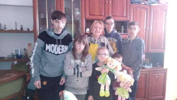 La nonna italiana che ospita 11 bambini ucraini a casa sua nella Tuscia