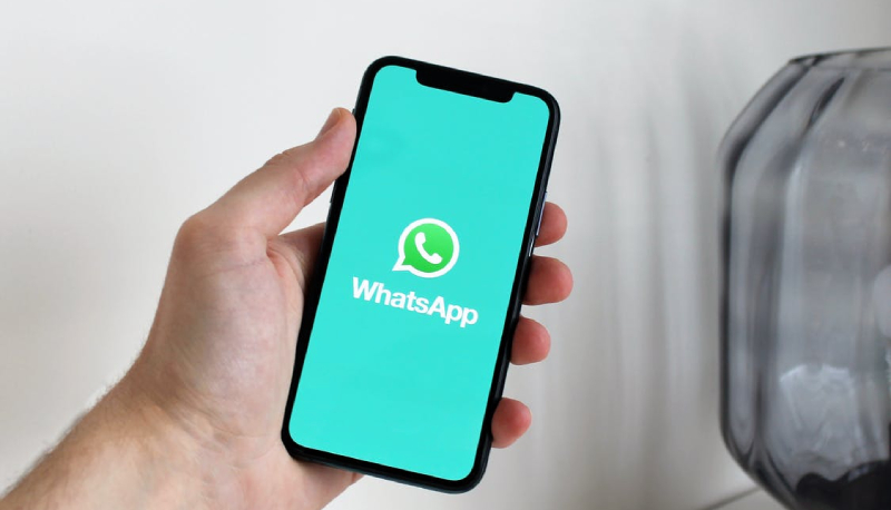 Su Whatsapp sbarcano le reaction ai messaggi: si inizia da Android