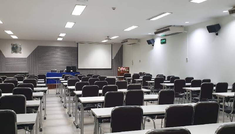 All’Università solo esami in presenza, la denuncia degli studenti: non tutelati i positivi al Covid
