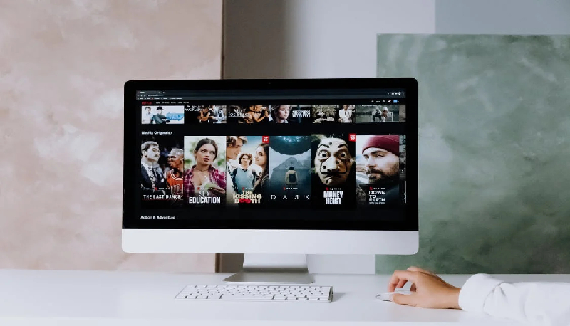 Guardare la Tv in streaming costerà 654 euro l’anno: quasi il doppio rispetto al 2020