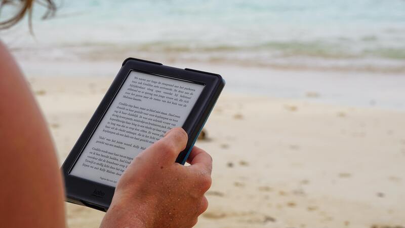 Libri da leggere sotto l’ombrellone 2022: i fantasy consigliati
