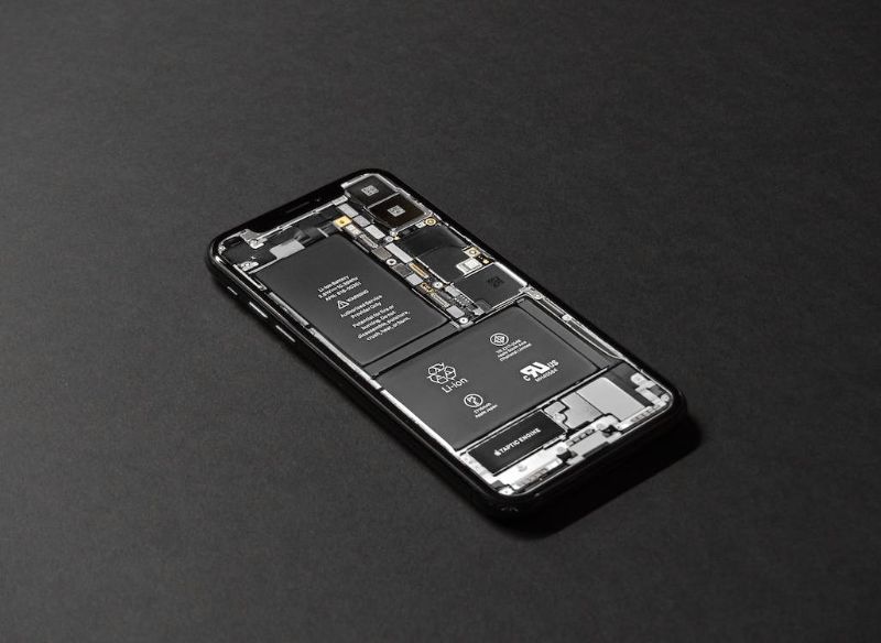 Come preservare la batteria del tuo cellulare: consigli utili