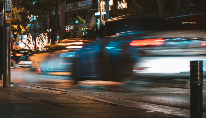 Muore a 18 anni investito da un’auto a Roma, mentre camminava su un marciapiede