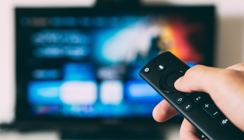 La TV non è più sola: Zedder e Alpha consumano sempre più streaming video e audio