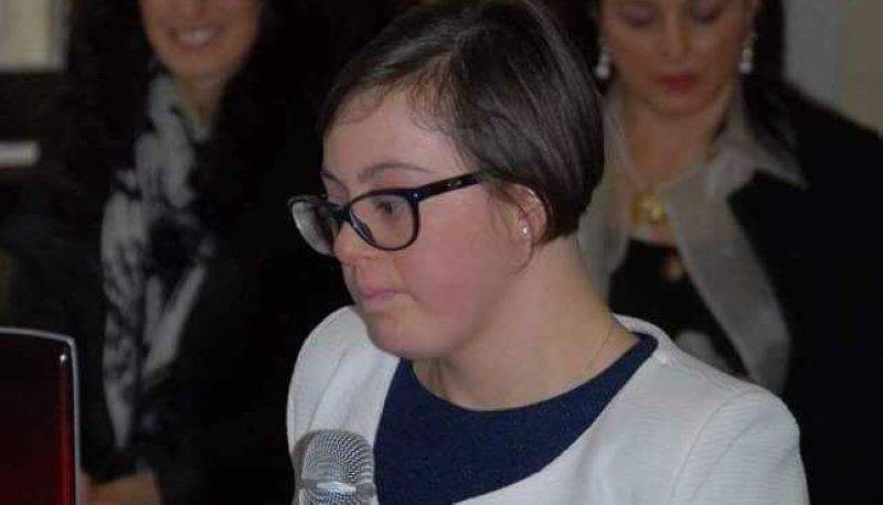 Margherita ha la sindrome di Down e si laurea con 110: "Vorrei aprire un agrinido"