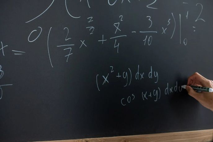 Fibonacci Day: chi era il matematico e che cos’è la "successione di Fibonacci"