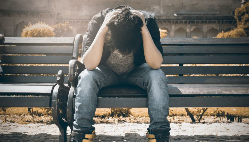 Lo studente che a 16 anni ha lasciato la scuola: “Volevo imparare a fare soldi, ma in classe mi annoiavo”