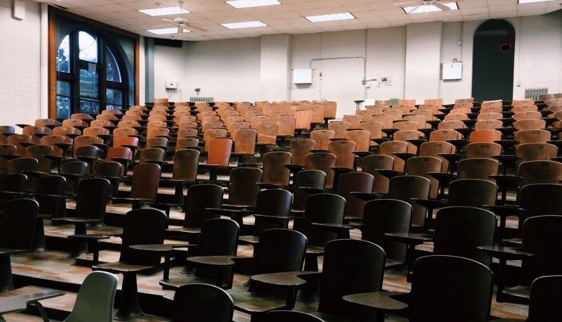 Università, studentessa ricoverata in ipotermia per le lezioni al freddo