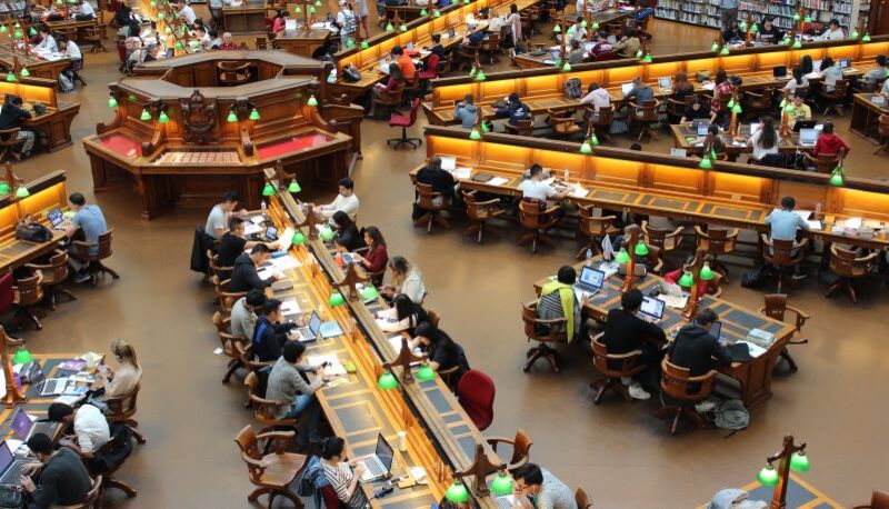 Tasse universitarie troppo alte, l’ateneo dovrà risarcire gli studenti