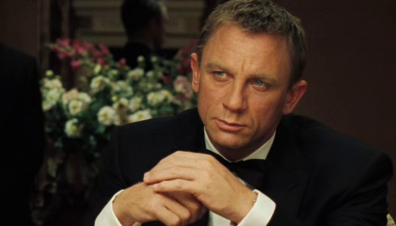 Anche i libri di 007 verranno cambiati: modificati i termini poco inclusivi