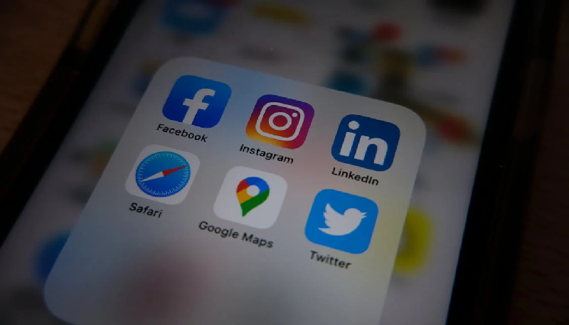 Stop alla musica italiana su post e storie Instagram e Facebook: cosa è successo