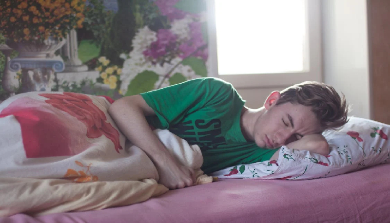 Giornata mondiale del sonno, metà degli studenti non arriva a dormire 8 ore a notte