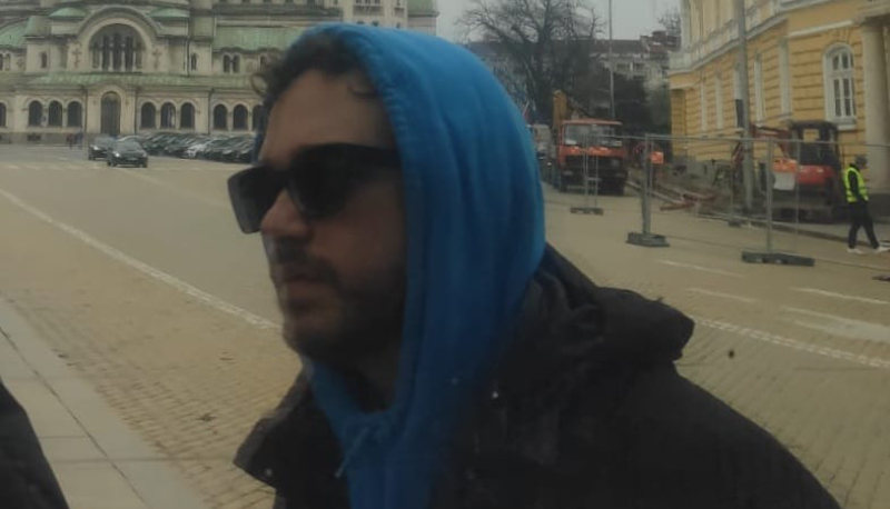 Riccardo Casella, autore under 25 che scrive in napoletano: "Il dialetto per me è la lingua delle emozioni forti"