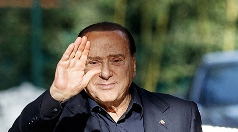Lutto nazionale e funerali di Stato: che cosa sono e cosa succede, anche a scuola