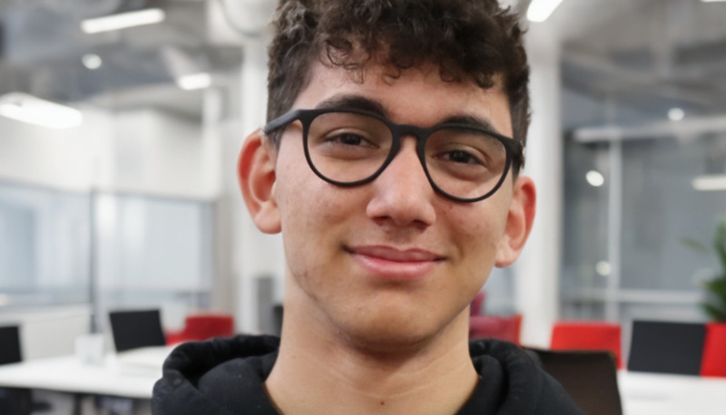 Eugenio Russo: a 18 anni CEO di una startup che aiuta gli studenti a diventare startupper
