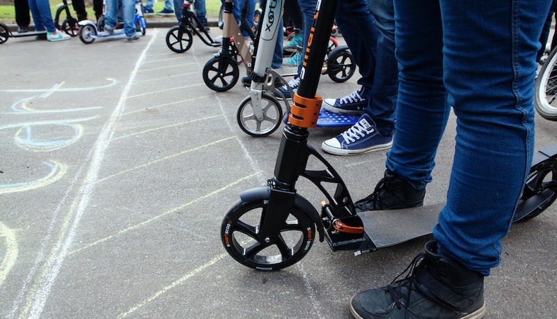 I monopattini elettrici dovranno essere assicurati: cambiano le regole per l’RC auto