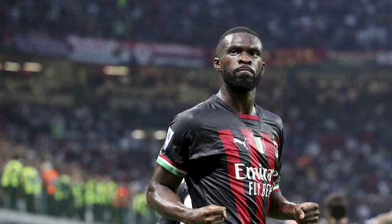 Fikayo Tomori, il calciatore primo della classe: tutti 10 a scuola e laurea in Business Administration