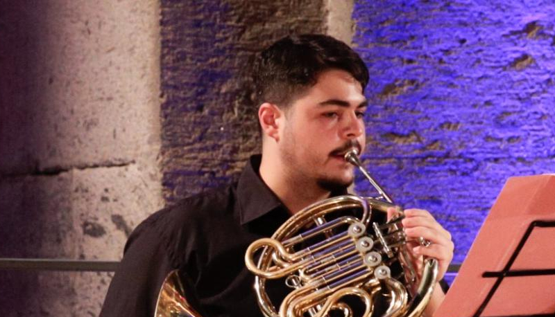 A 16 anni uccide giovane musicista per un motorino parcheggiato male: c’è la confessione