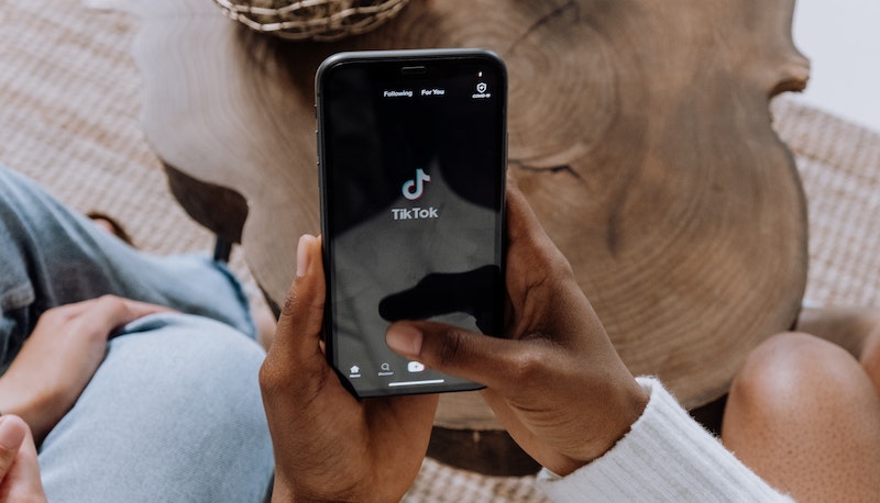 Caccia alla parola: cosa vuol dire GLS su TikTok