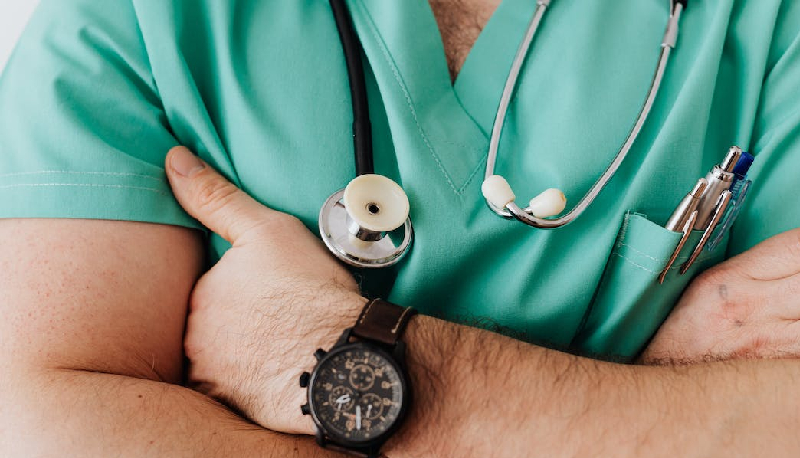 Specializzazioni Medicina 2023, i posti disponibili per scuola